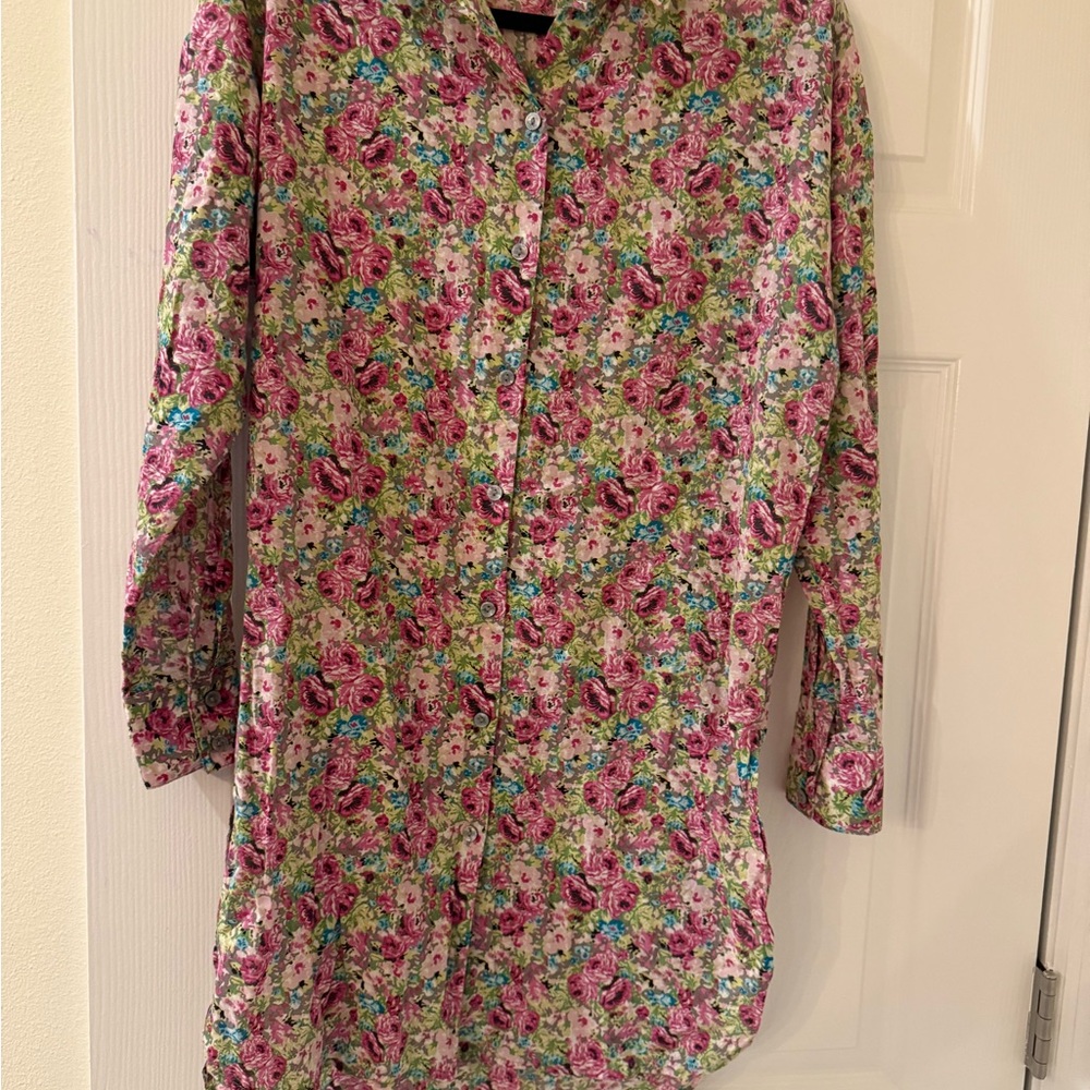 VTG United Colors Of Benetton Multicolor Floral Shirt
